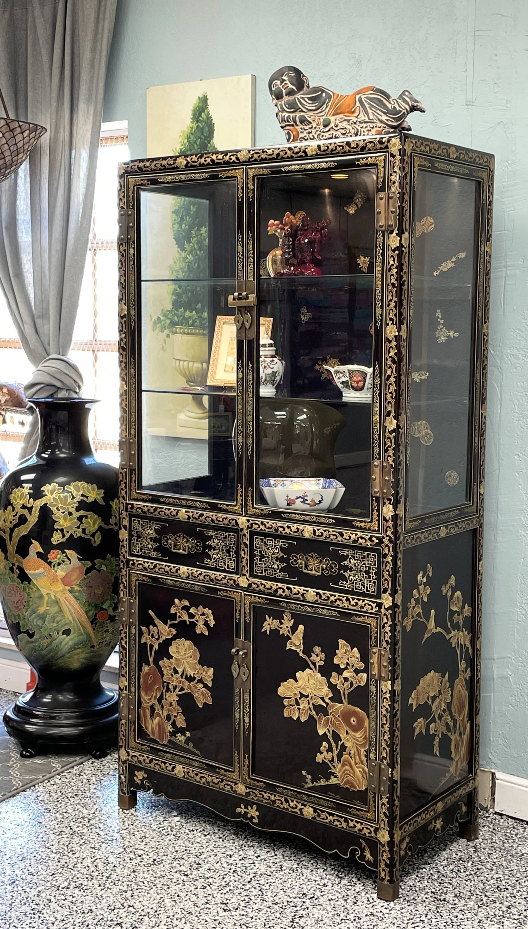 Encore Furniture Gallery-Vintage Chinoiserie China Display Cabinet